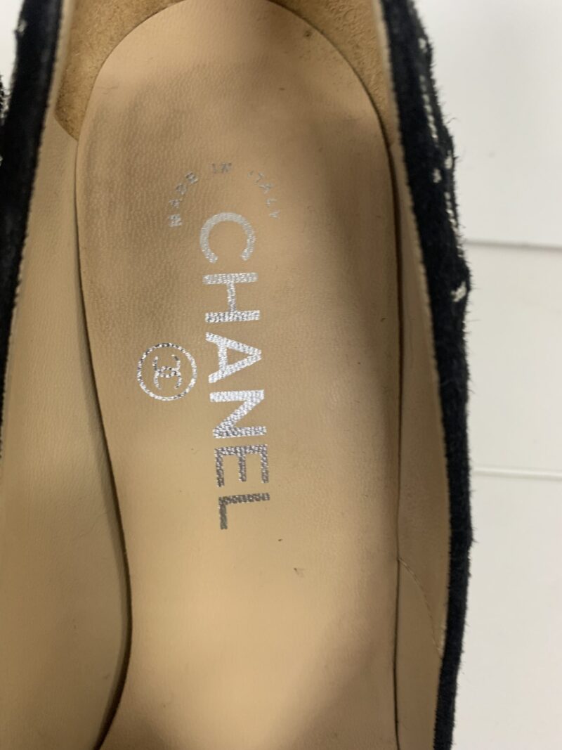 Heel shoes CHANEL GOLD CHAIN