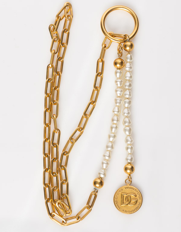 DG CHARM PEARL NECKLACE