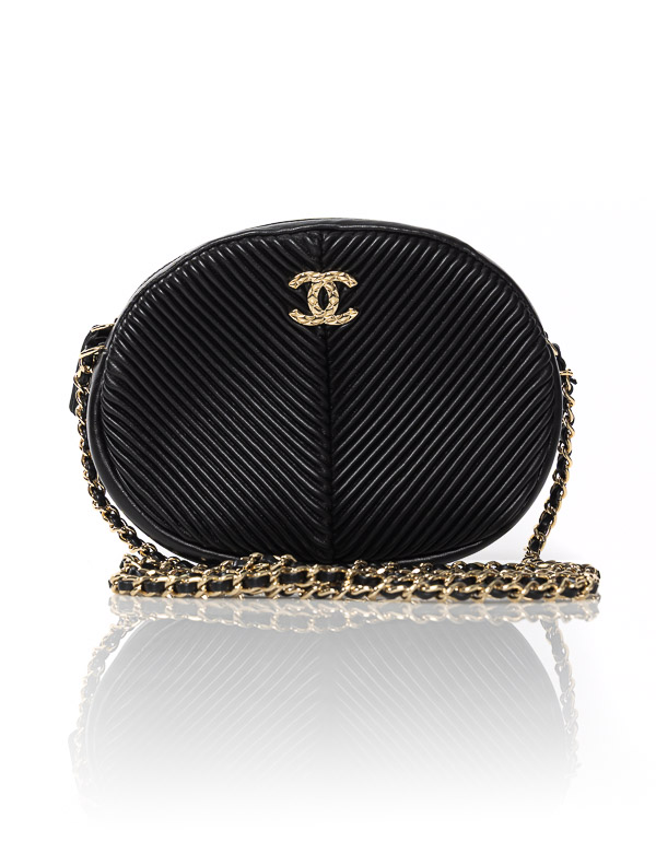 CHANEL OVAL PLEATED CAMERA BAG