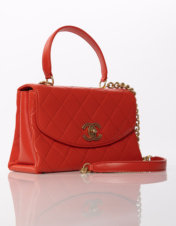 2025.03.19Eshop_151 CHANEL - Red Trendy CC Spirit top handle handbag