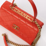 CHANEL - Red Trendy CC Spirit top handle handbag CHANEL - Red Trendy CC Spirit top handle handbag