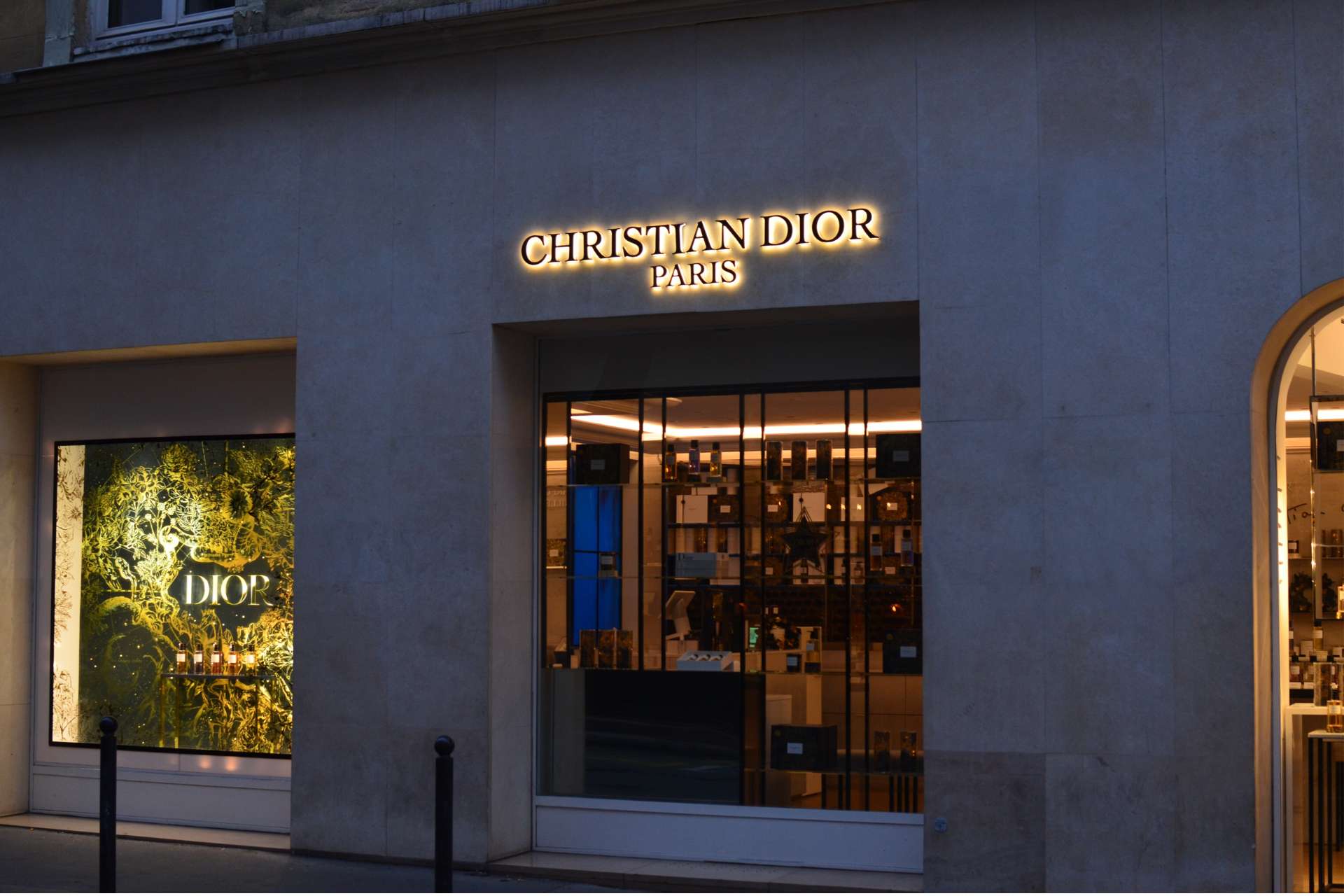 French Fashion Designers: Christian Dior